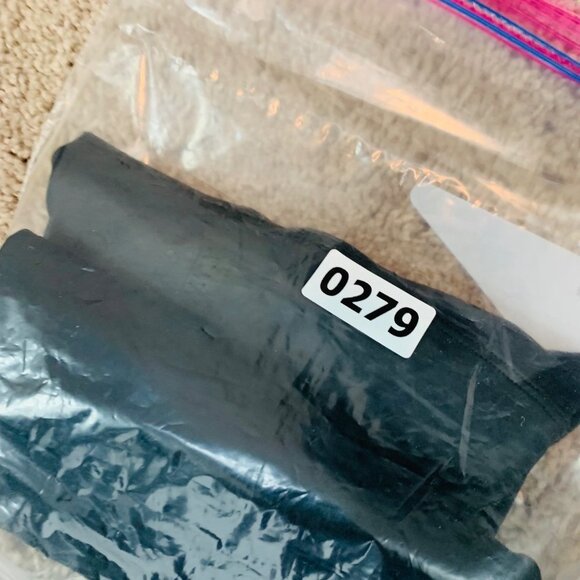 A DAY Black Leggings style BAL-BLK-00SM ZIPPERED POCKETS - Picture 16 of 16